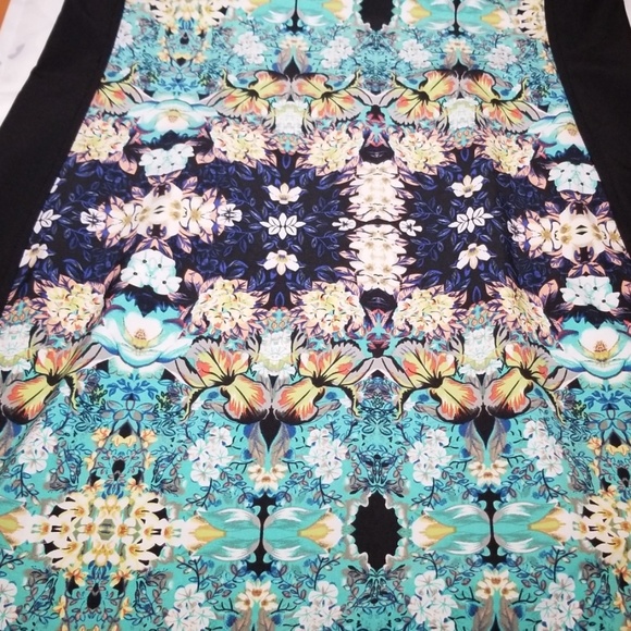 Floral Boho Print Sheath Dress - Picture 3 of 3